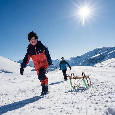 Апартаменты Loen Apartments *